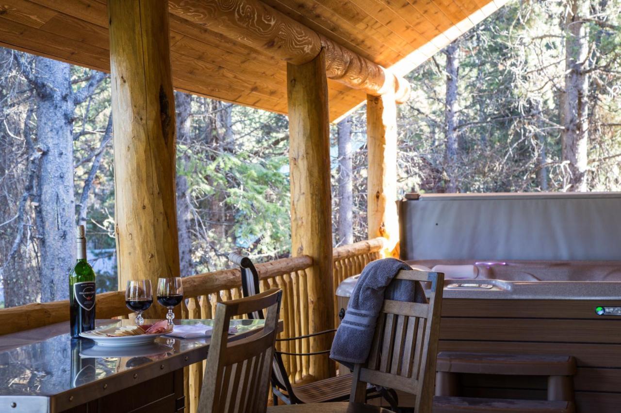Lumberjack Lodge By Kabino Hot Tub Fire Pit Satellite Wifi Grill Large Porch Island Park Exterior foto
