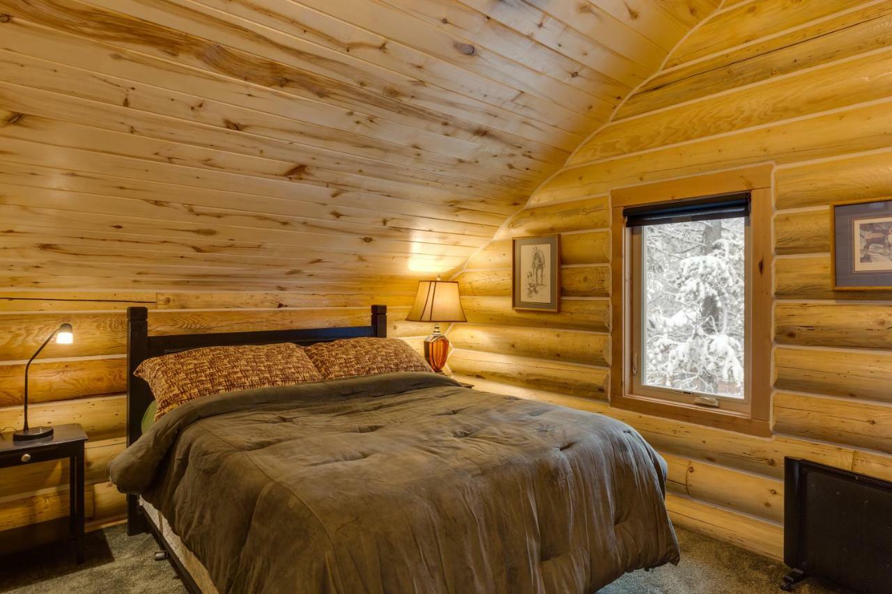Lumberjack Lodge By Kabino Hot Tub Fire Pit Satellite Wifi Grill Large Porch Island Park Exterior foto